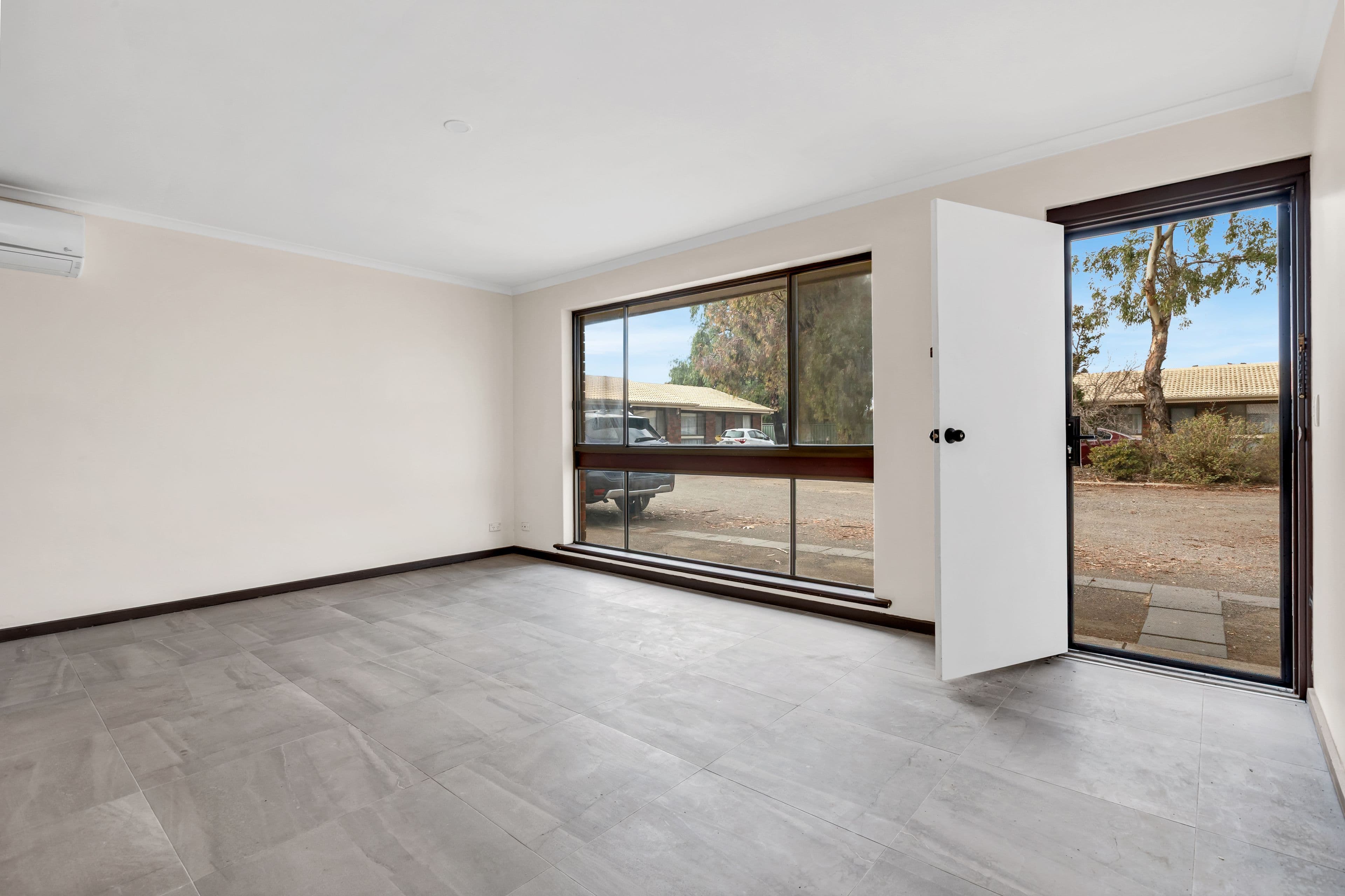 59 Kings Road, Salisbury Downs SA 5108, Salisbury Downs - Thumbnail 2