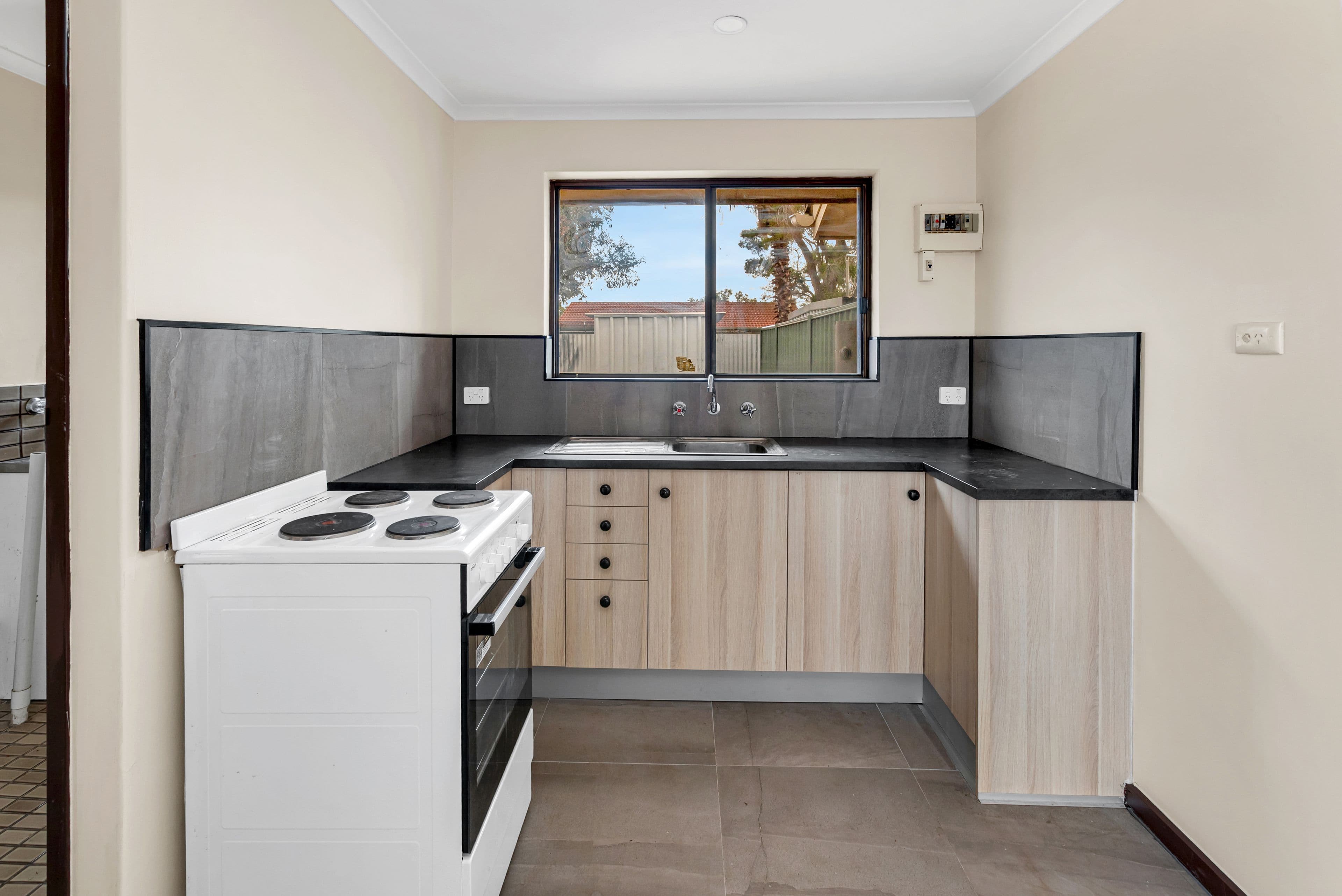 59 Kings Road, Salisbury Downs SA 5108, Salisbury Downs - Thumbnail 3