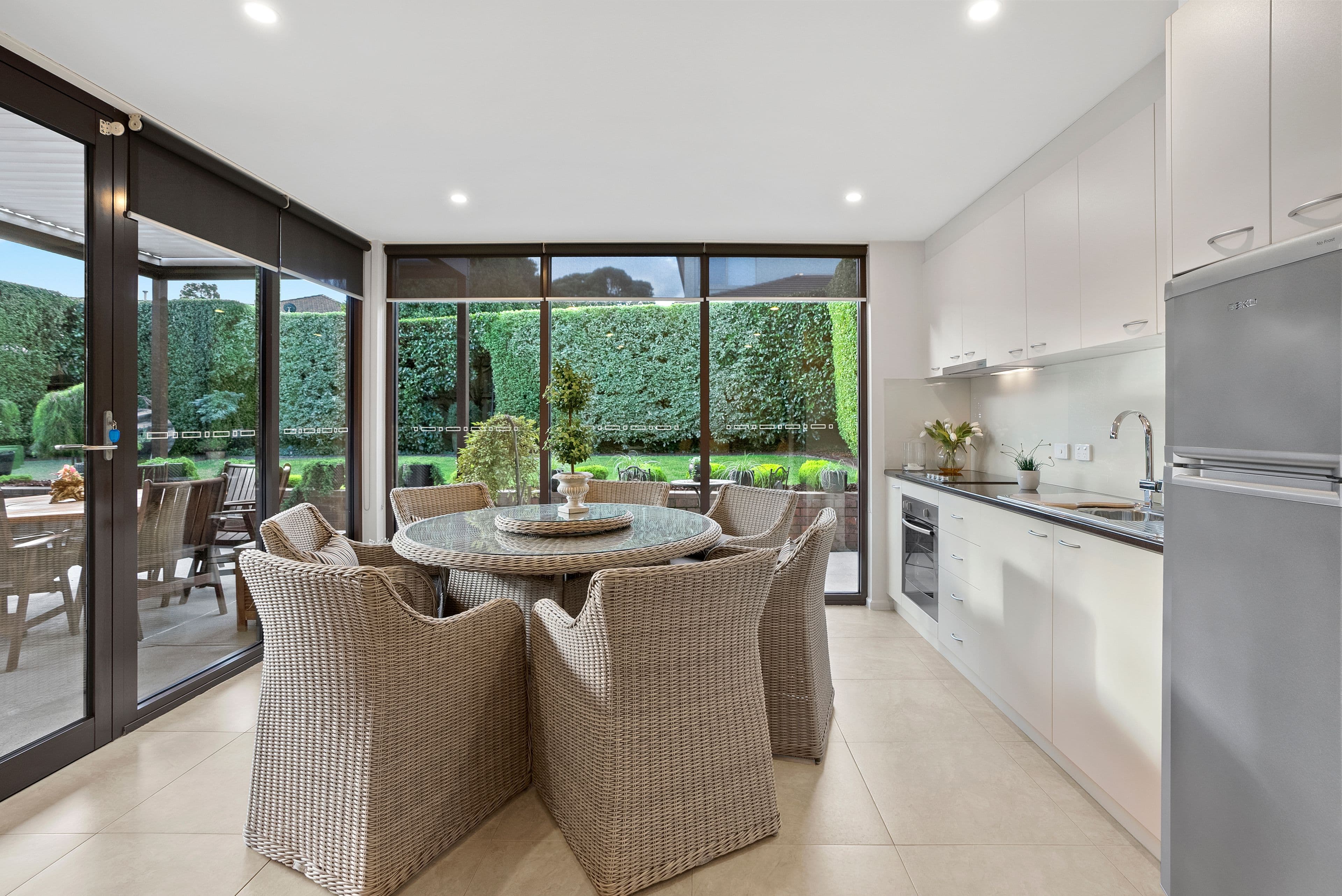 16 Rembrandt Drive, Wheelers Hill VIC 3150, Wheelers Hill - Thumbnail 4