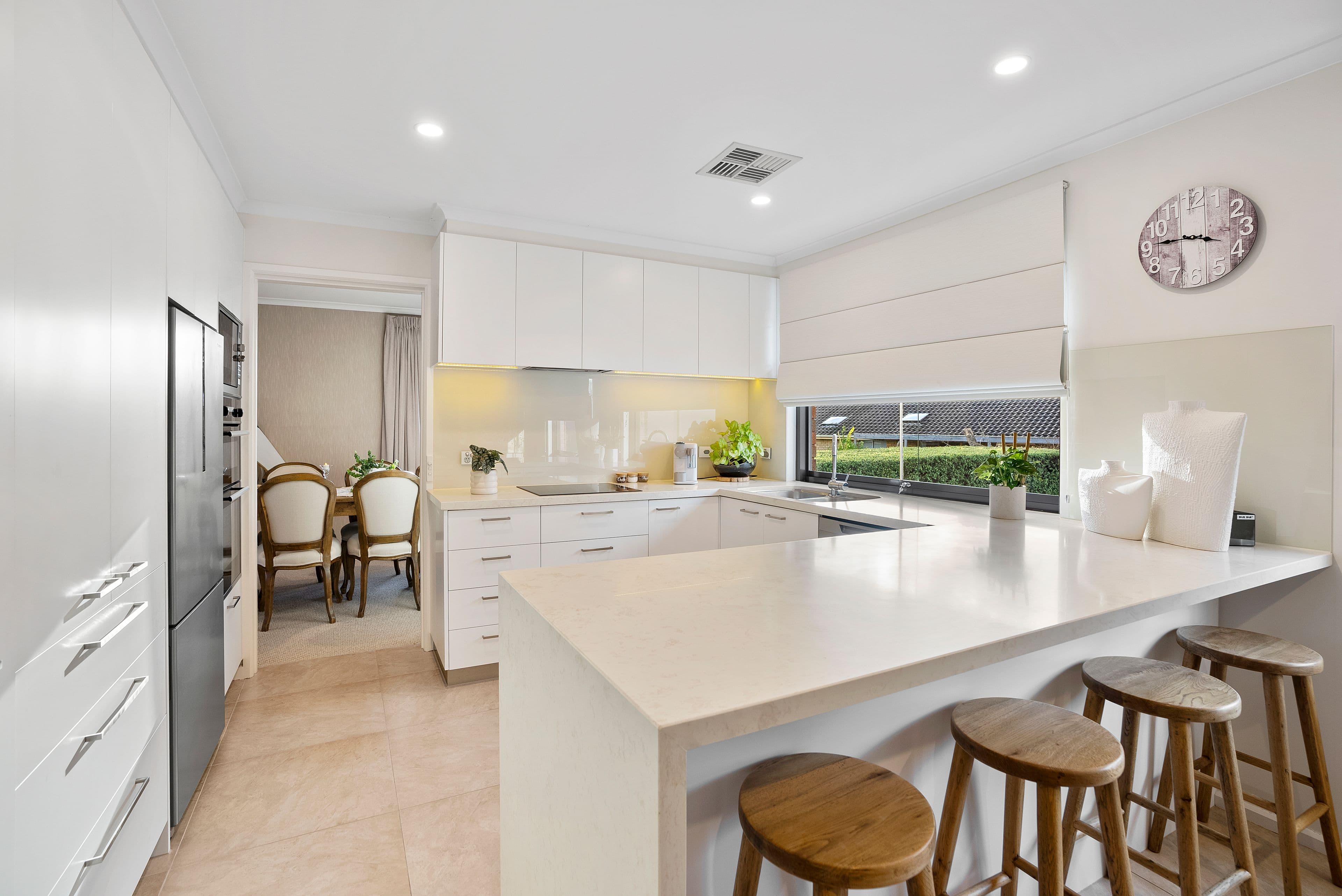 16 Rembrandt Drive, Wheelers Hill VIC 3150, Wheelers Hill - Thumbnail 5