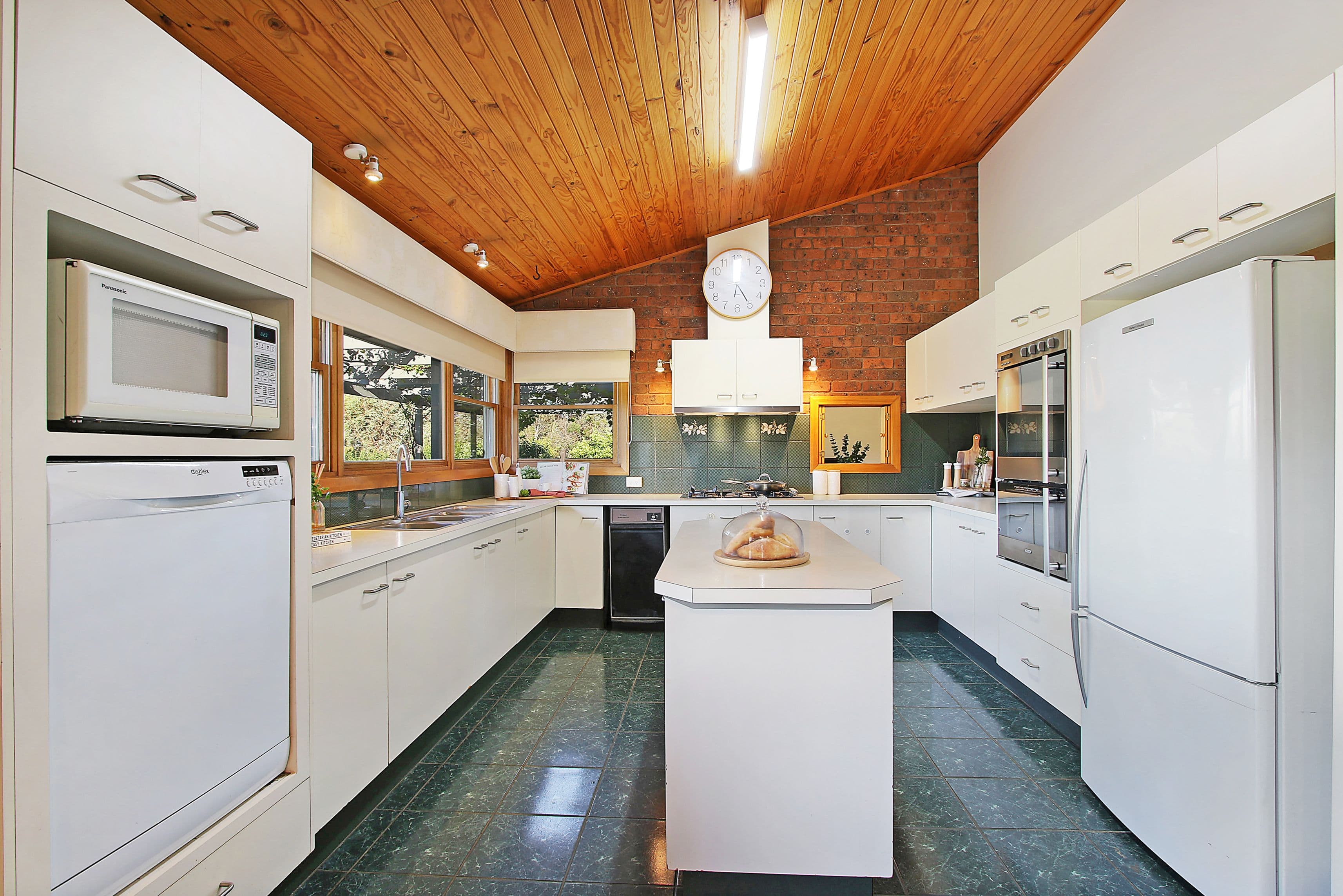 25 McGaffins Road, Wodonga VIC 3690, West Wodonga - Thumbnail 4