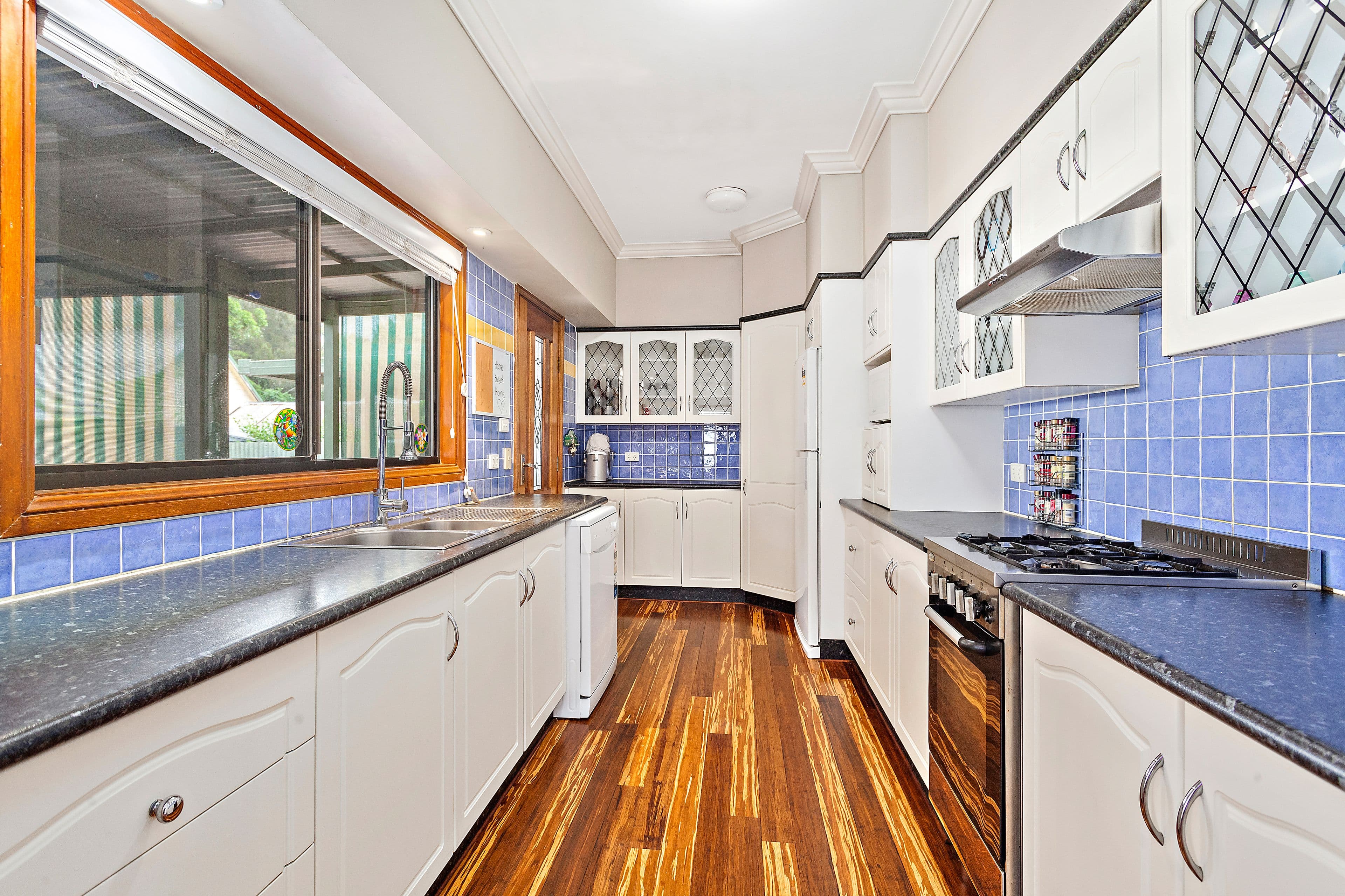 28 Timbs Road, Oak Flats - Thumbnail 3
