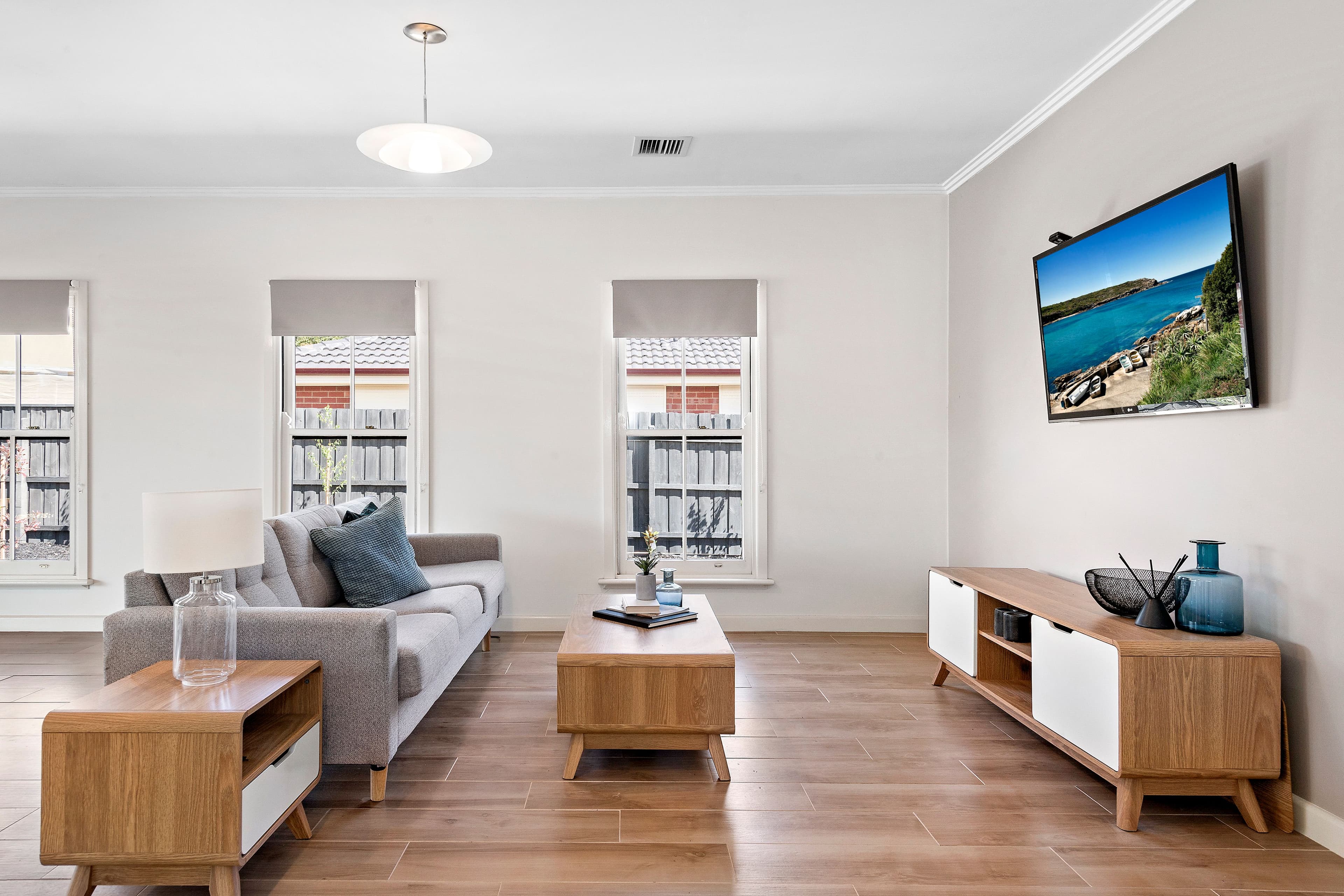 15 Merrilands Road, Reservoir VIC 3073, Reservoir - Thumbnail 3
