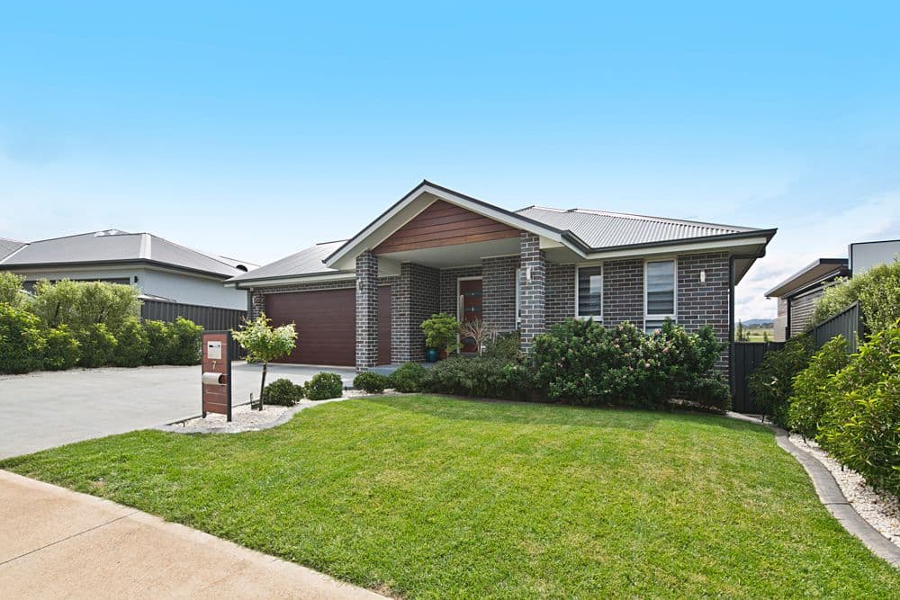 7 Redman Circuit, Goulburn NSW 2580, Goulburn - Image 1