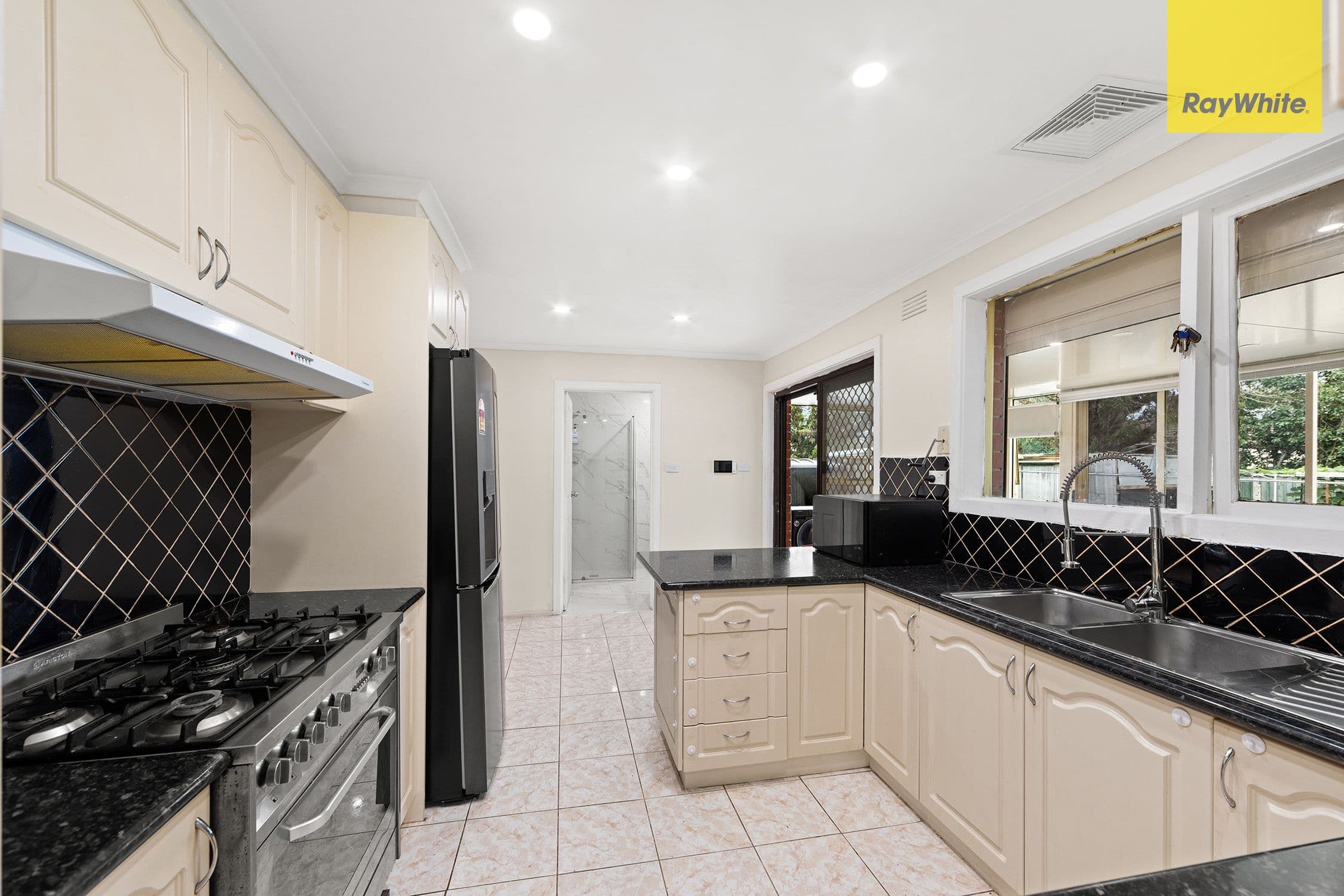 4 Witchwood Close, Albanvale VIC 3021, Albanvale - Thumbnail 5
