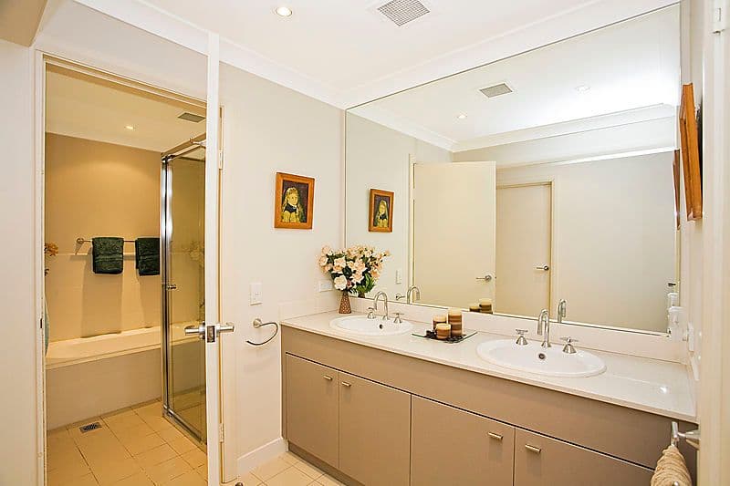 5 Veno Street, HEATHCOTE NSW 2233, Heathcote - Thumbnail 4