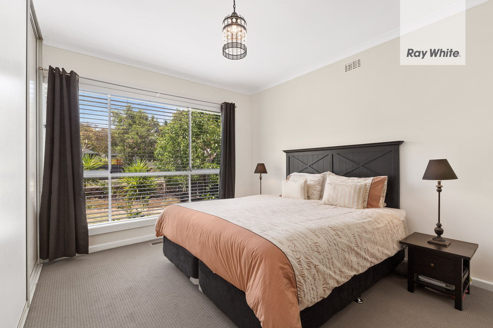 26 Clanbrae Avenue, Burwood VIC 3125, Burwood - Thumbnail 4