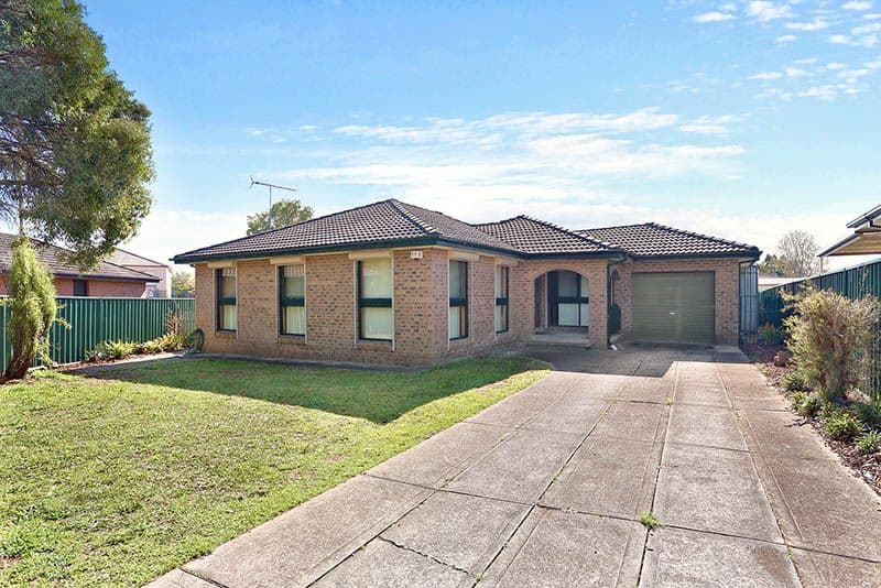 8 Wallaby Close, Bossley Park NSW 2176, Bossley Park - Image 1