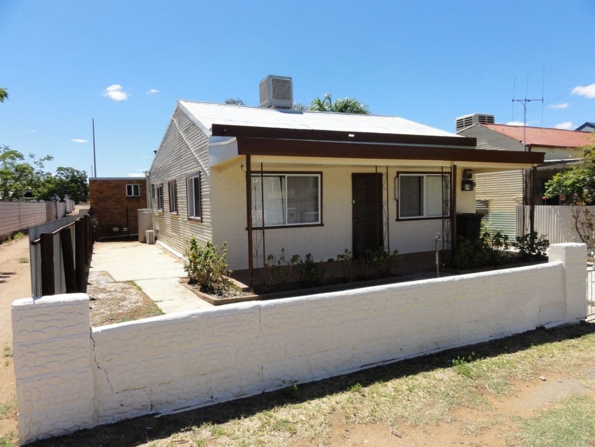400 Chapple Street, BROKEN HILL NSW 2880, Broken Hill - Image 1
