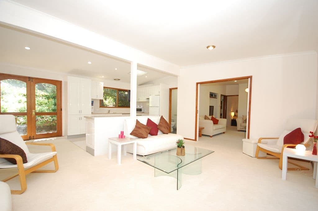 16 Joy Avenue, MOUNT EVELYN VIC 3796, Mount Evelyn - Thumbnail 4