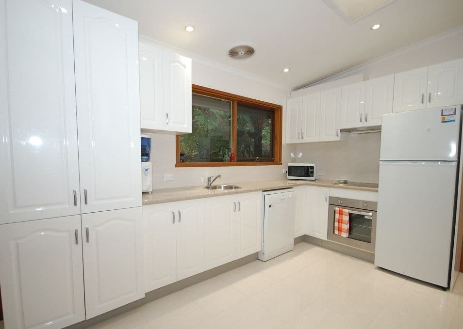 16 Joy Avenue, MOUNT EVELYN VIC 3796, Mount Evelyn - Thumbnail 5