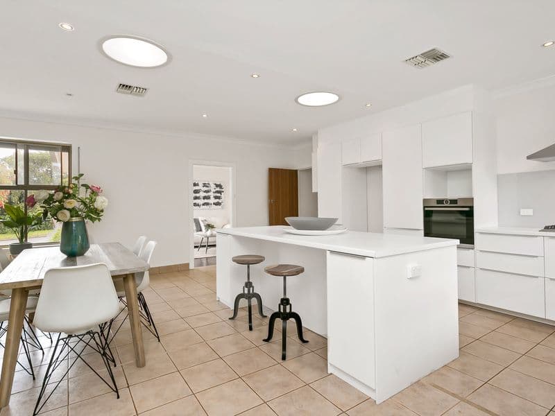 16 Deans Road, Campbelltown SA 5074, Campbelltown - Thumbnail 3