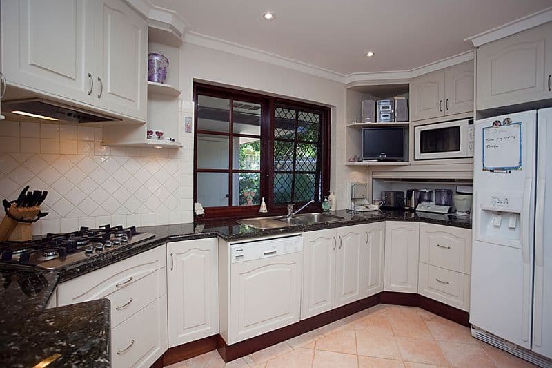 35 Hill Street, GOOSEBERRY HILL WA 6076, Gooseberry Hill - Thumbnail 6