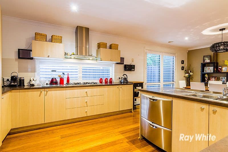 11 Aspendale Place, Lyndhurst VIC 3975, Lyndhurst - Thumbnail 6