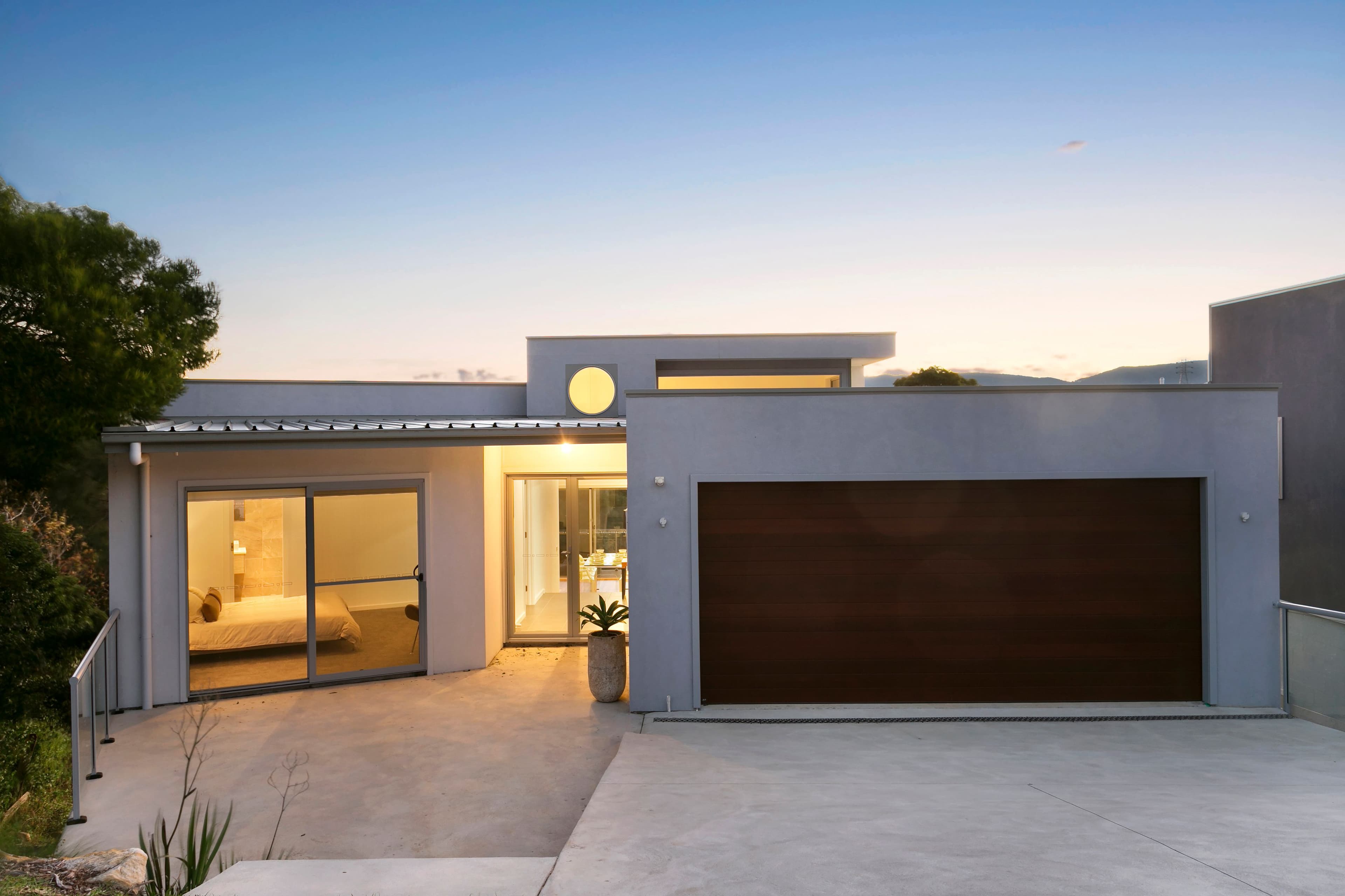2 Masthead Place, Berkeley - Image 1