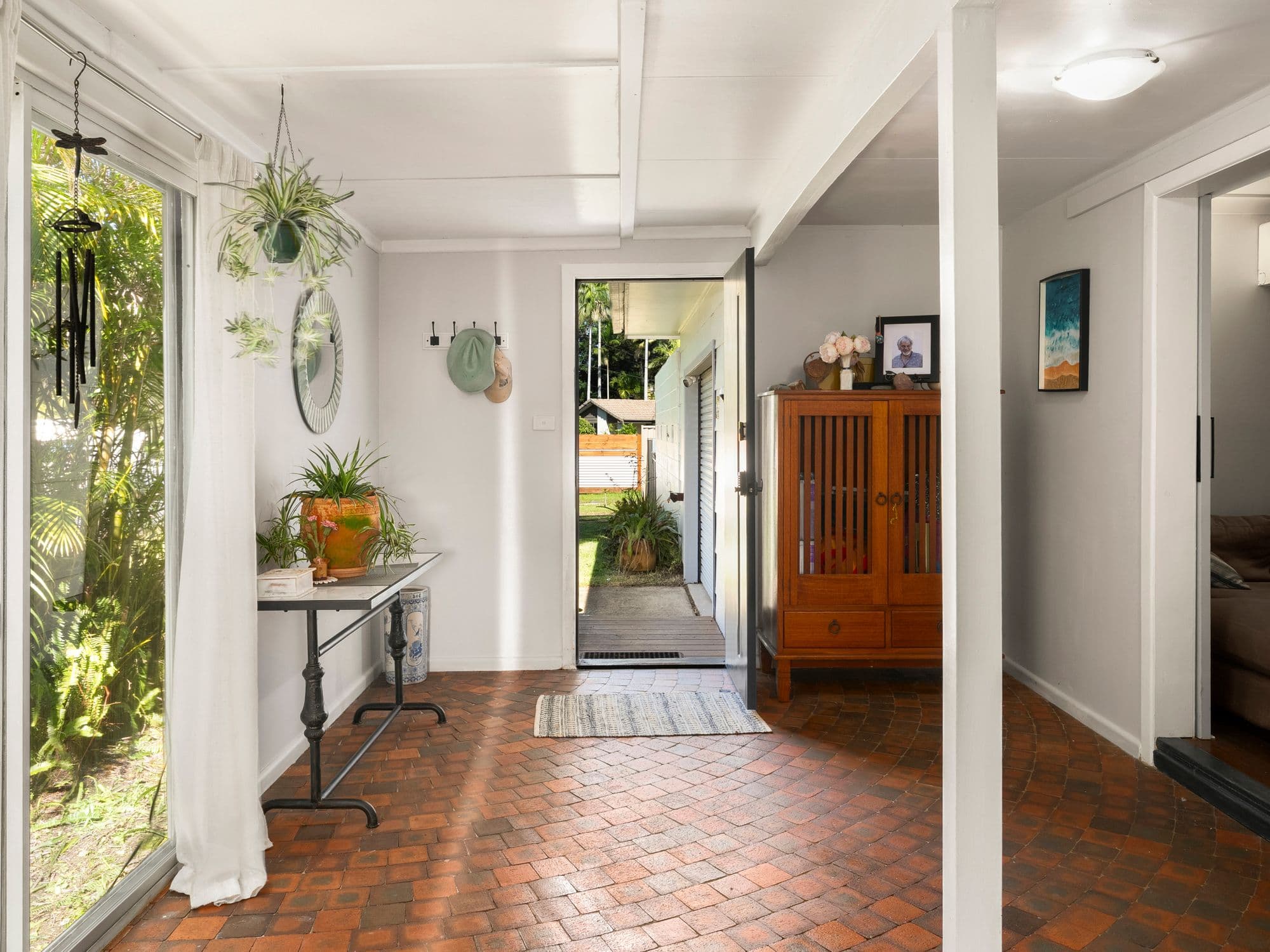 2 Beacon Crescent, Emerald Beach NSW 2456, Emerald Beach - Thumbnail 2