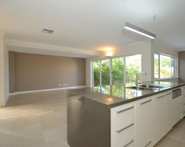 2 Lewington Street, ROCKINGHAM WA 6168, Rockingham - Image 1