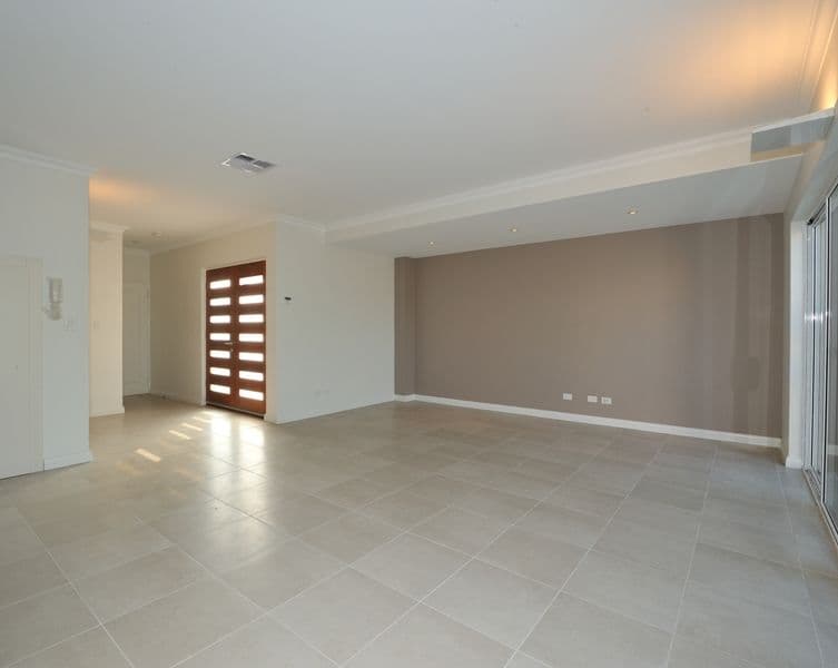 2 Lewington Street, ROCKINGHAM WA 6168, Rockingham - Thumbnail 6