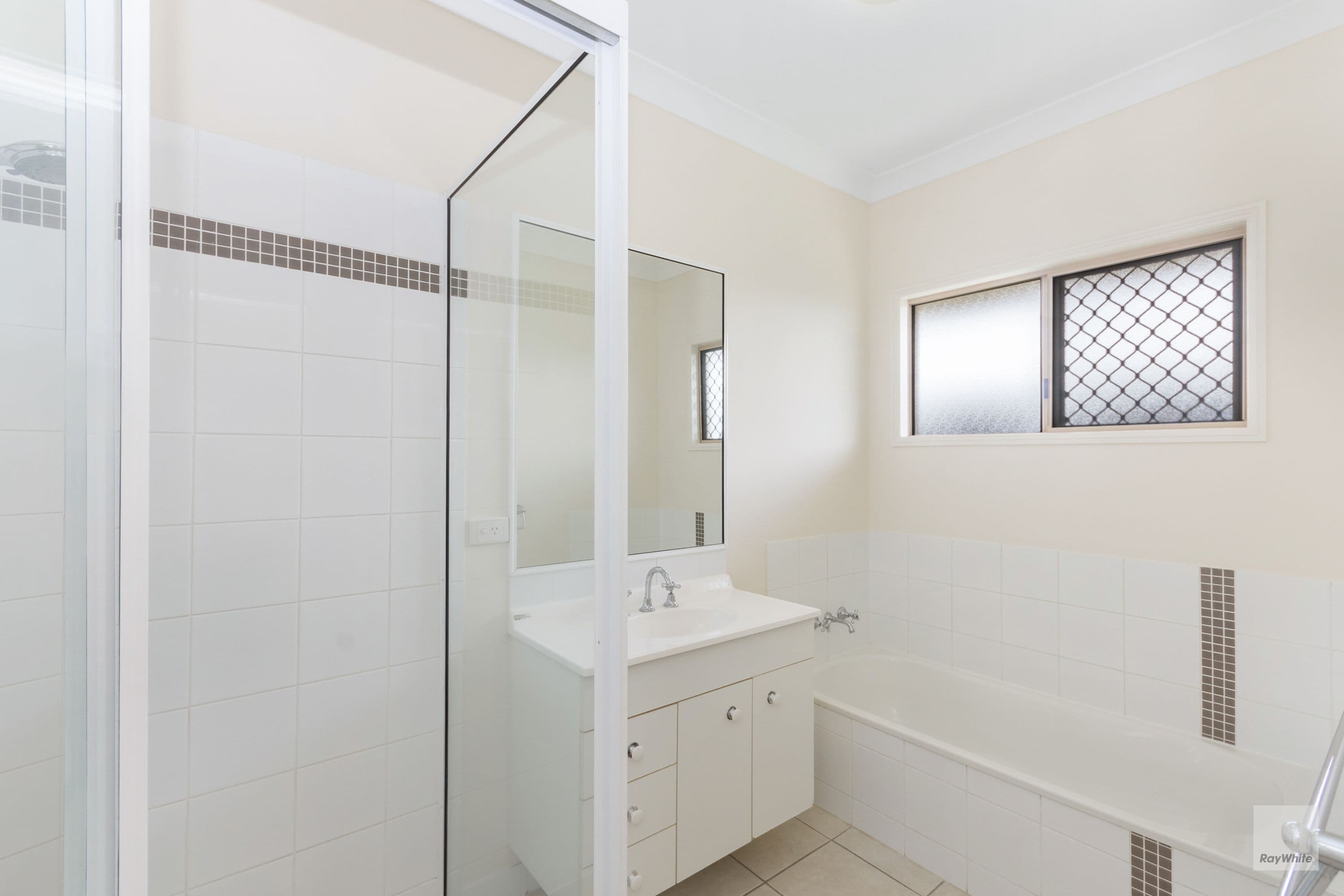 20 Marchwood Avenue, Kirwan QLD 4817, Kirwan - Thumbnail 5