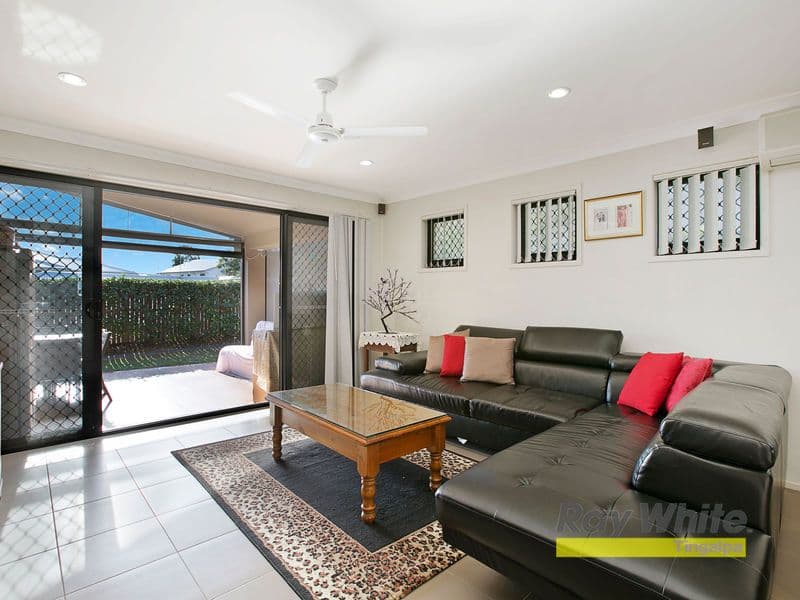 19 LACHLAN Drive, Wakerley QLD 4154, Wakerley - Thumbnail 3