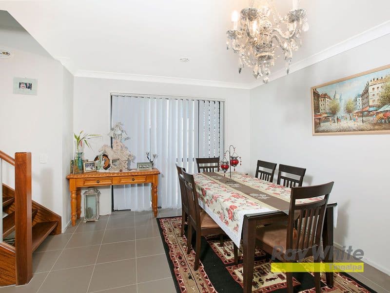 19 LACHLAN Drive, Wakerley QLD 4154, Wakerley - Thumbnail 5