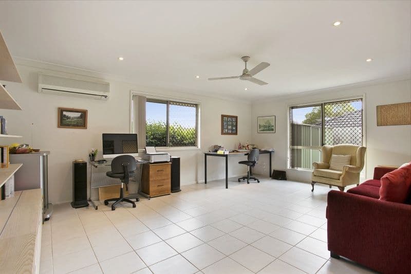 22 Turrbal Street, BELLBOWRIE QLD 4070, Bellbowrie - Thumbnail 2