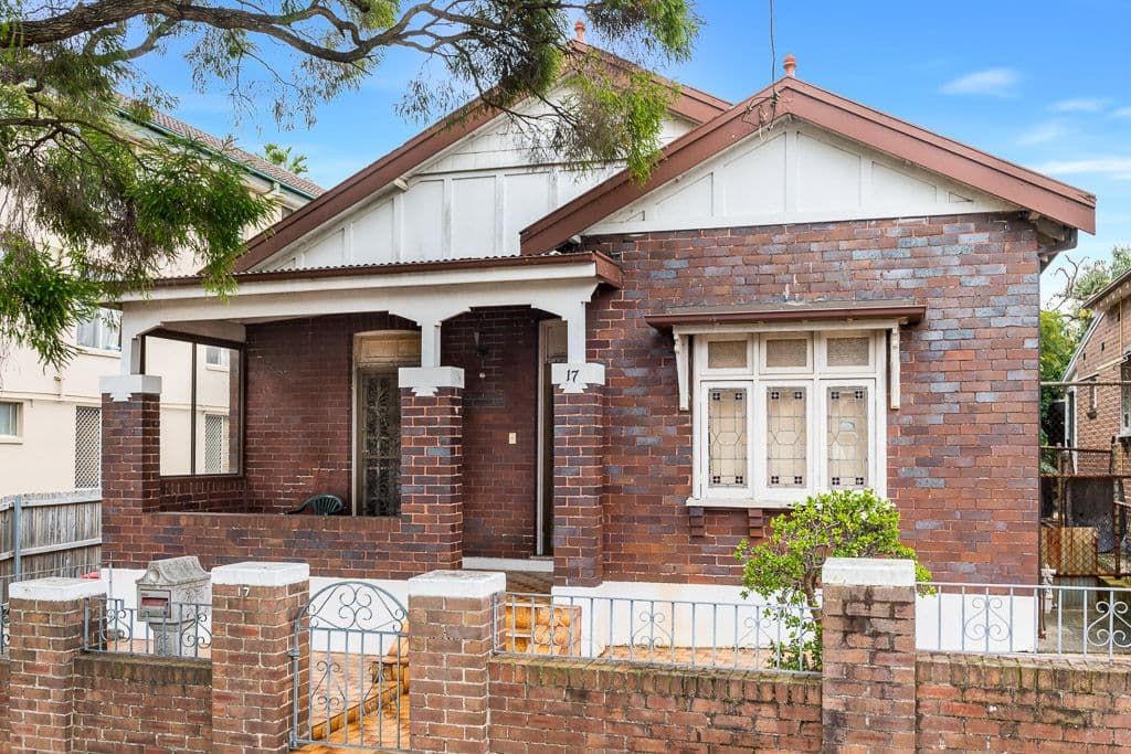 17 Chester Street, Petersham - Image 1
