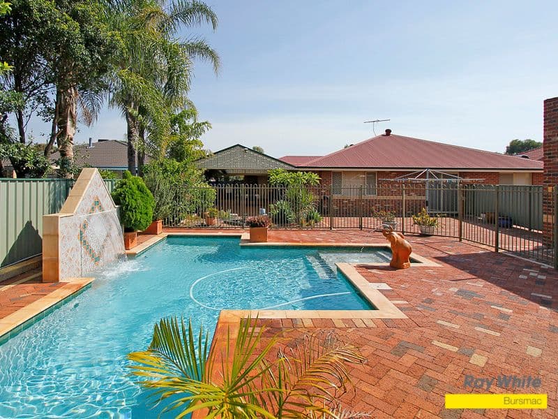 16 Lassen Gardens, BALLAJURA WA 6066, Ballajura - Thumbnail 4