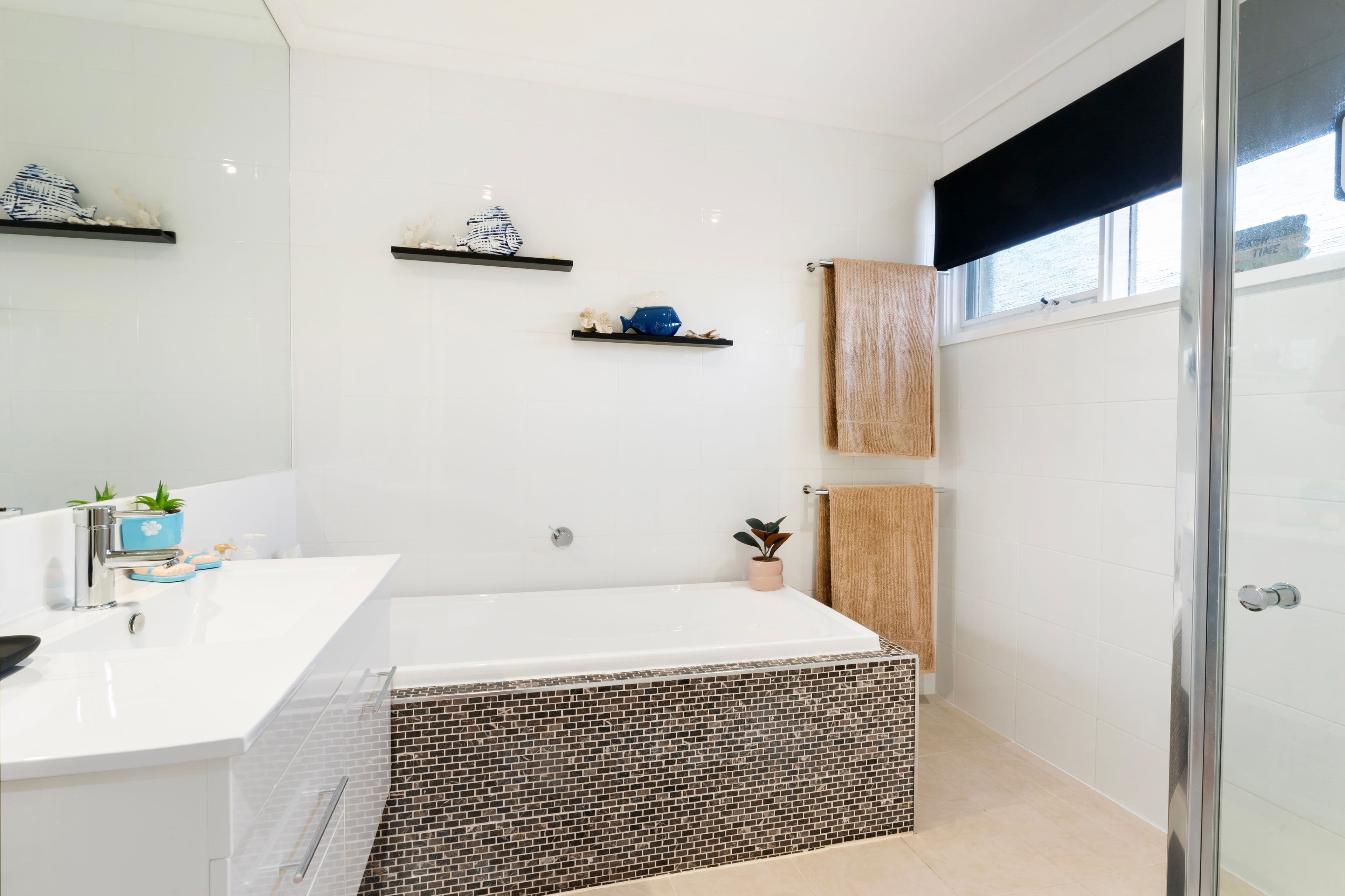 372 Sutherland Street, Lavington NSW 2641, Lavington - Thumbnail 6