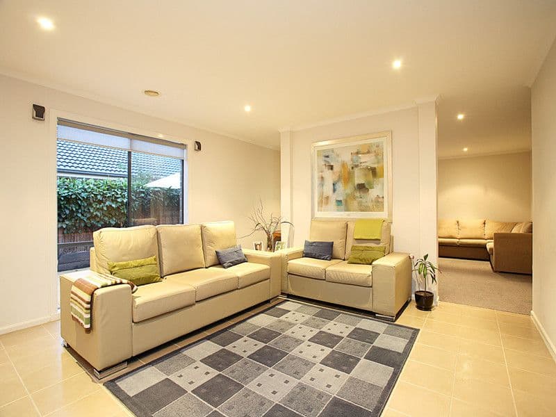 7  Paxton Close, BERWICK VIC 3806, Berwick - Thumbnail 3