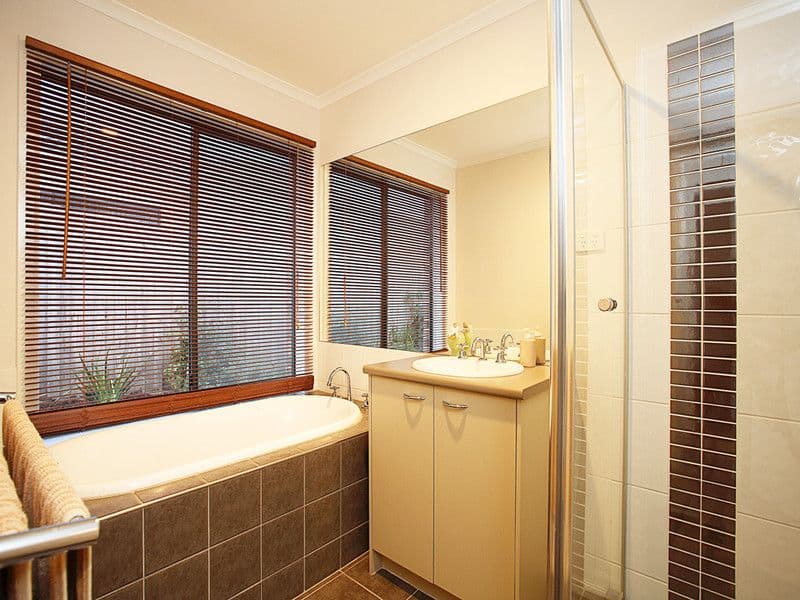 7  Paxton Close, BERWICK VIC 3806, Berwick - Thumbnail 5