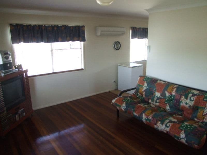 7 Skinner Street, GATTON QLD 4343, Gatton - Thumbnail 2