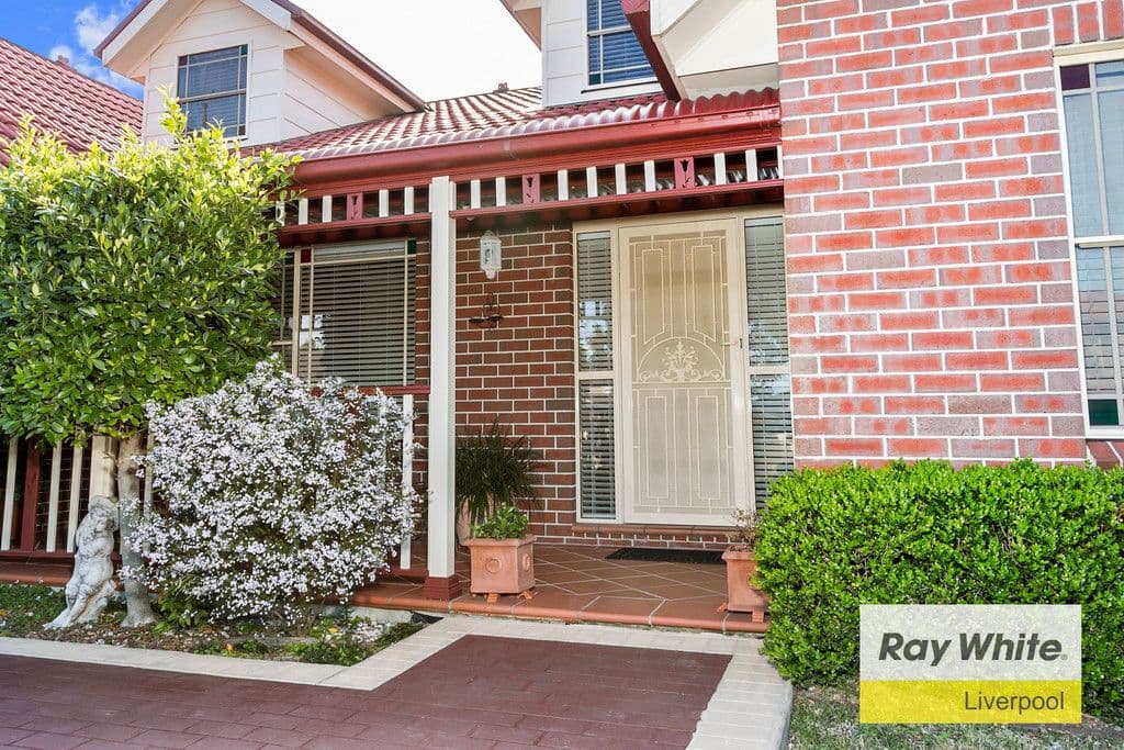 3 Ferraro Crescent, West Hoxton NSW 2171, West Hoxton - Thumbnail 2