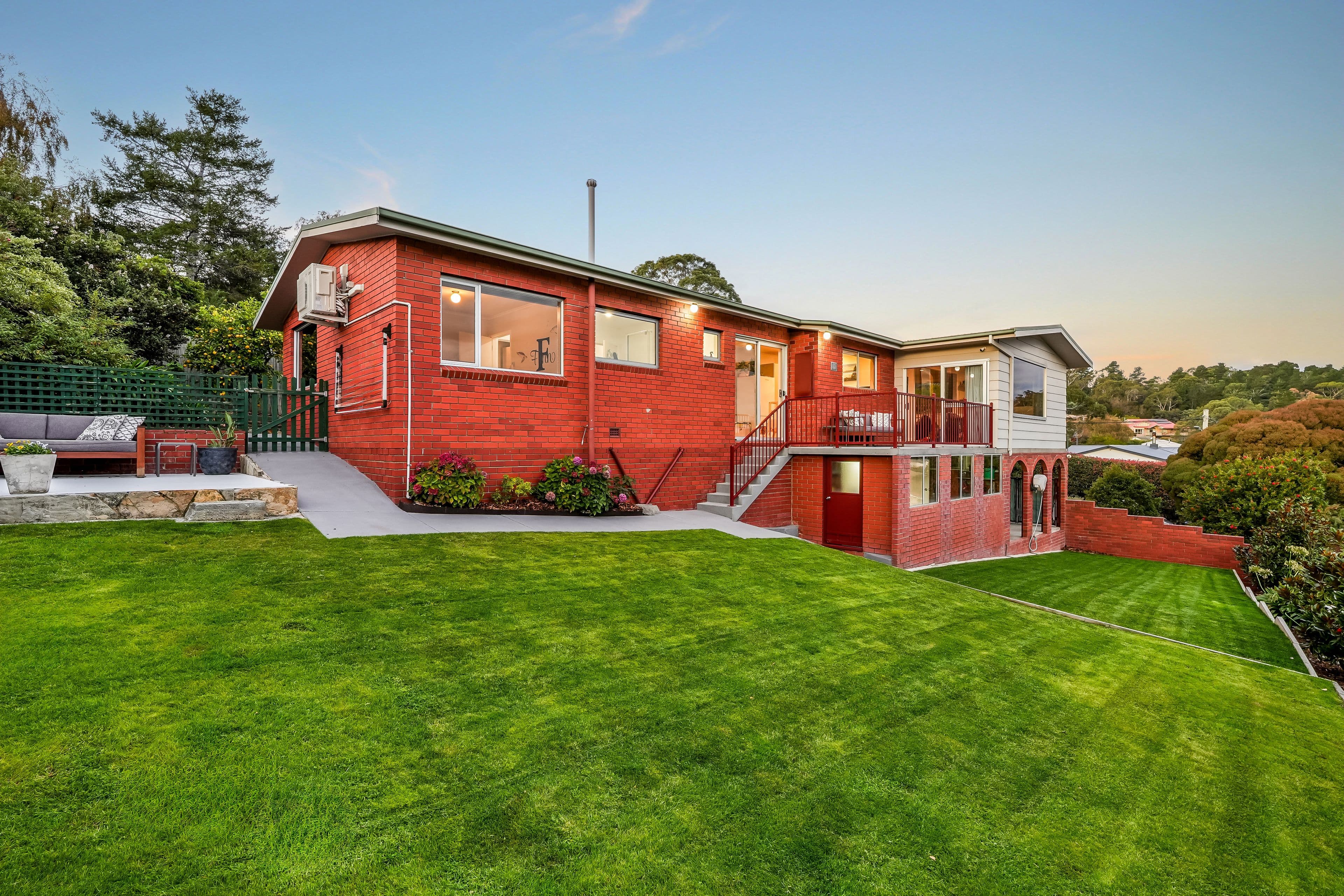 18 Cedar Street, Lindisfarne TAS 7015, Lindisfarne - Image 1