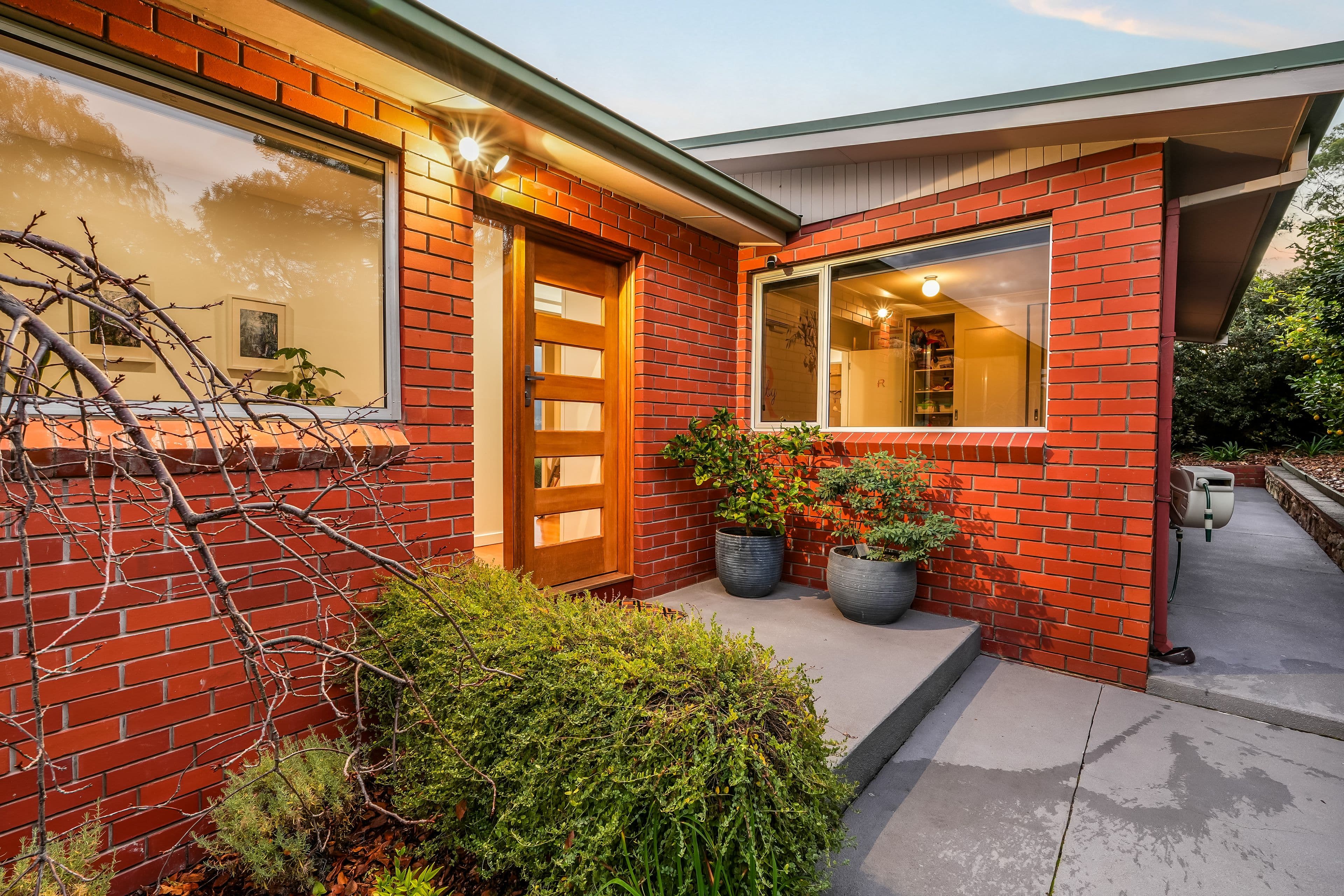 18 Cedar Street, Lindisfarne TAS 7015, Lindisfarne - Thumbnail 4