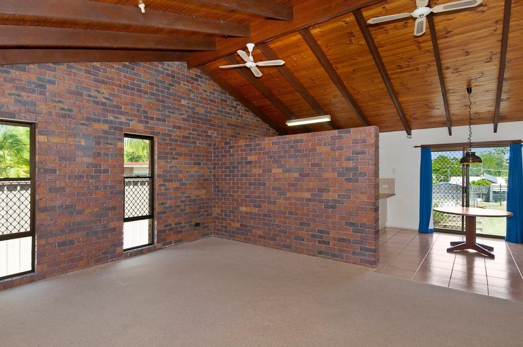 11 Moore Street, Loganlea QLD 4131, Loganlea - Thumbnail 6