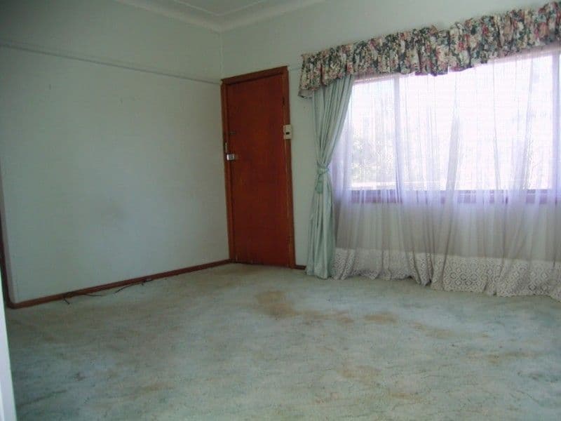35 Derwent Place, BLACKTOWN NSW 2148, Blacktown - Thumbnail 2