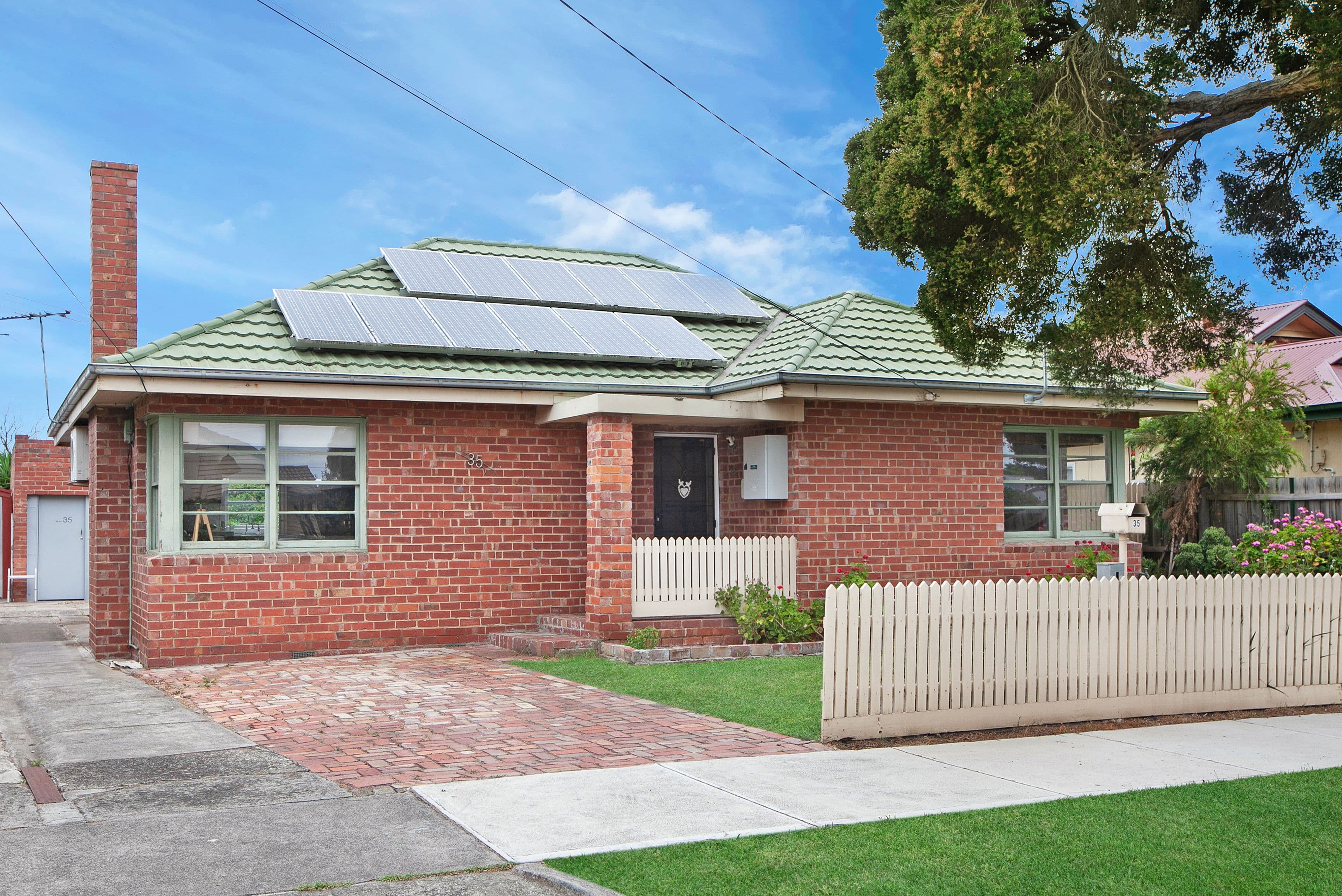 35 Lloyd Avenue, Reservoir VIC 3073, Reservoir - Image 1