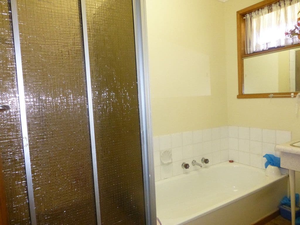 13 Cypress Street, Echuca VIC 3564, Echuca - Thumbnail 4