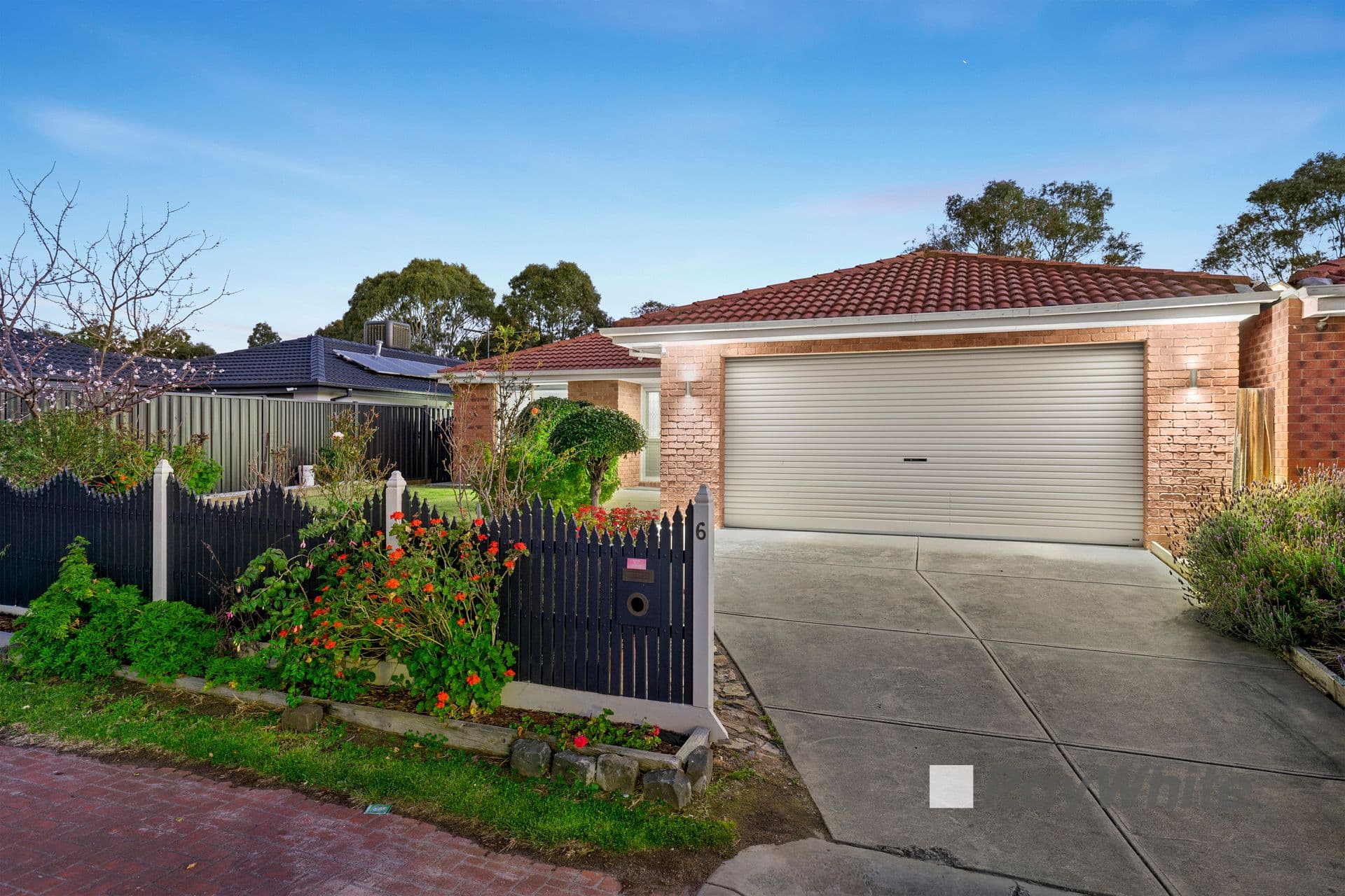 6 Castella Place, Hampton Park VIC 3976, Hampton Park - Image 1