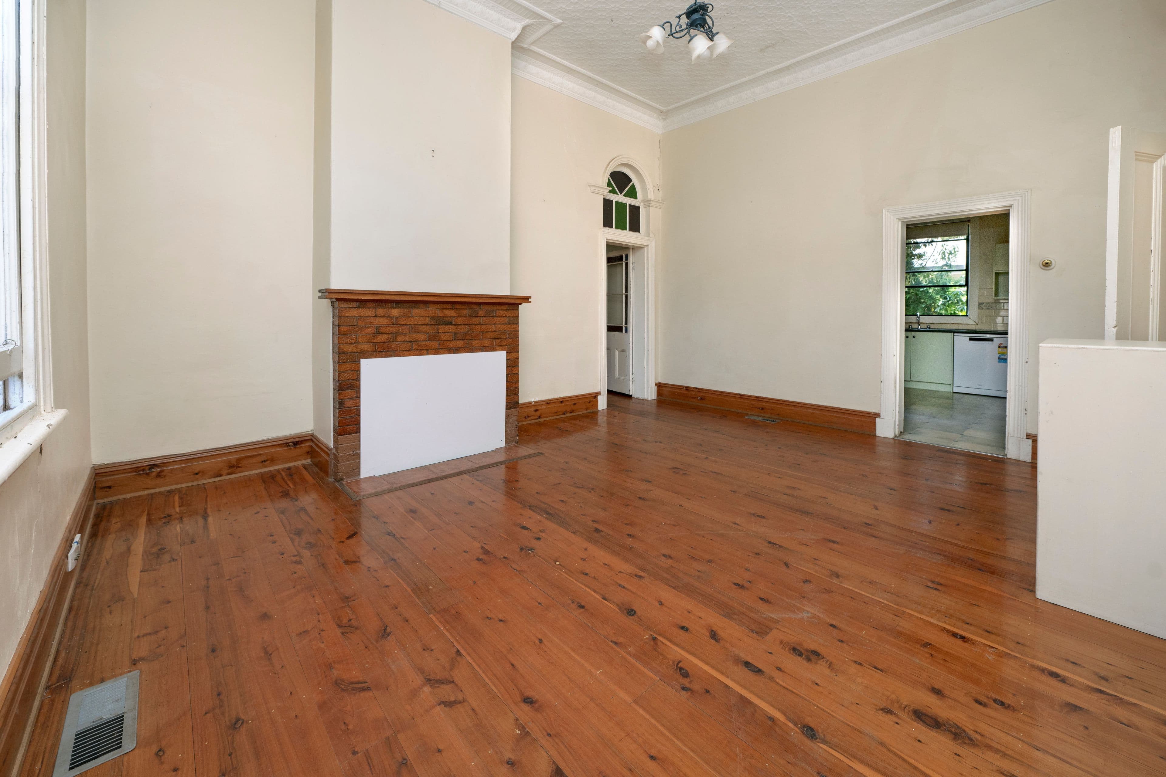 29 Splatt Street, Swan Hill VIC 3585, Swan Hill - Thumbnail 5