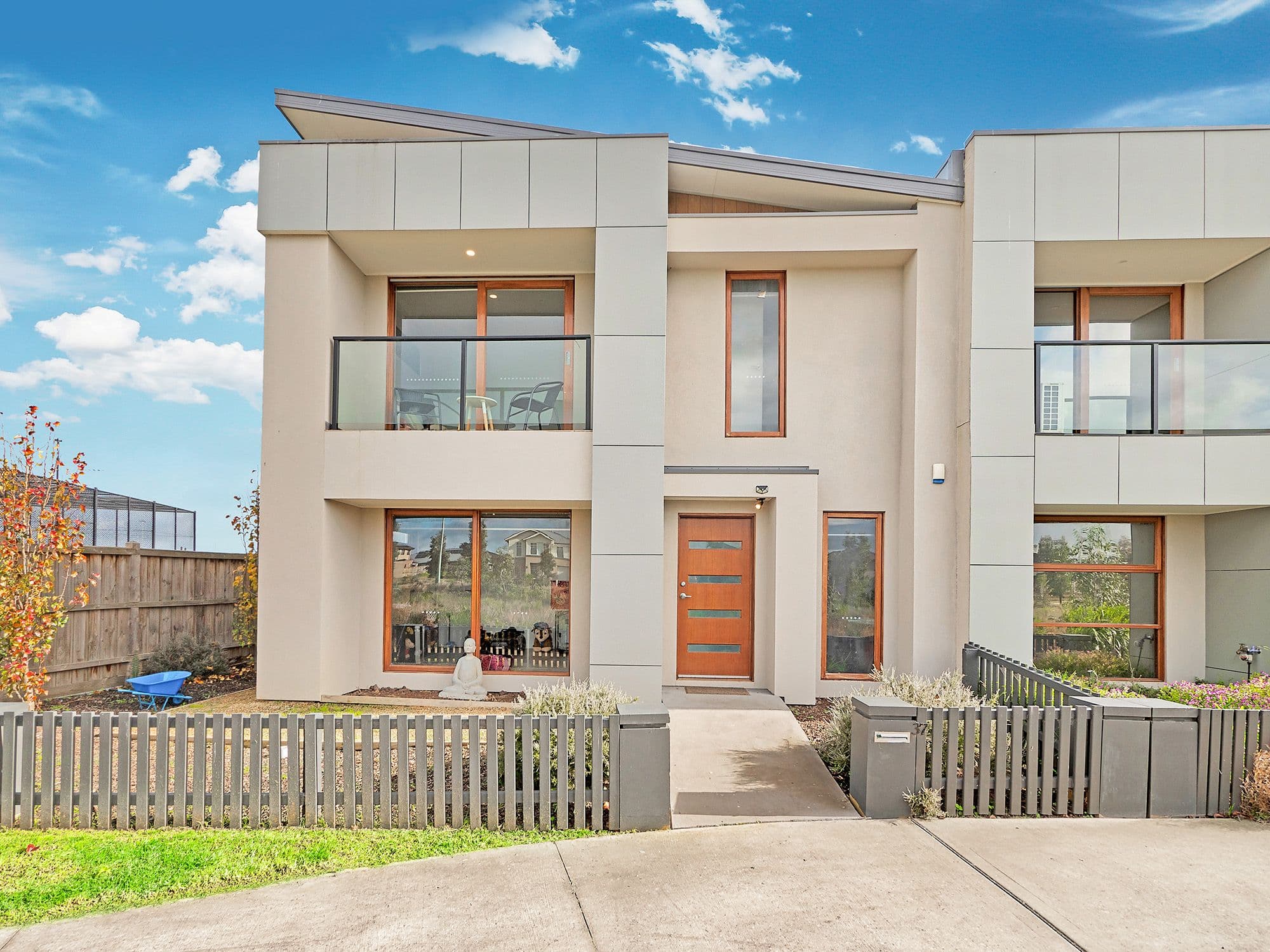 37 Killearn Avenue, Cranbourne West VIC 3977, Cranbourne West - Image 1