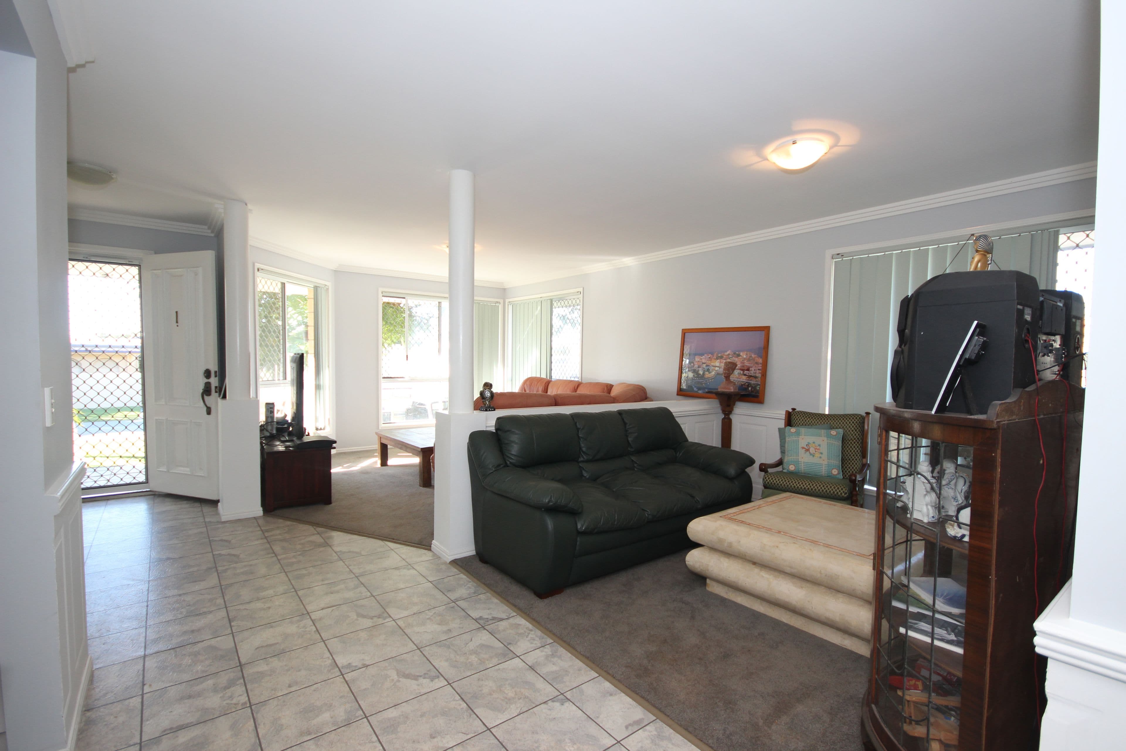 1 Floral Avenue, Tweed Heads South - Thumbnail 4