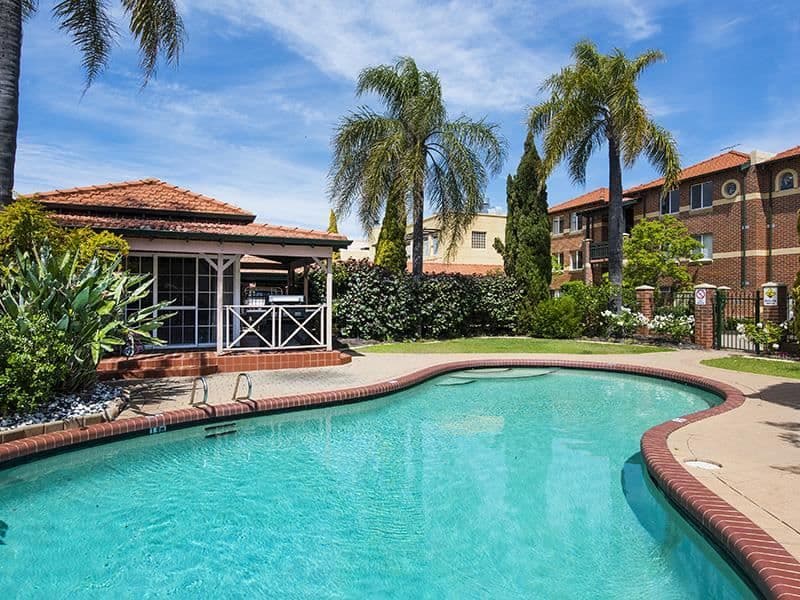 2 Preston Street, Como WA 6152, Como - Thumbnail 3