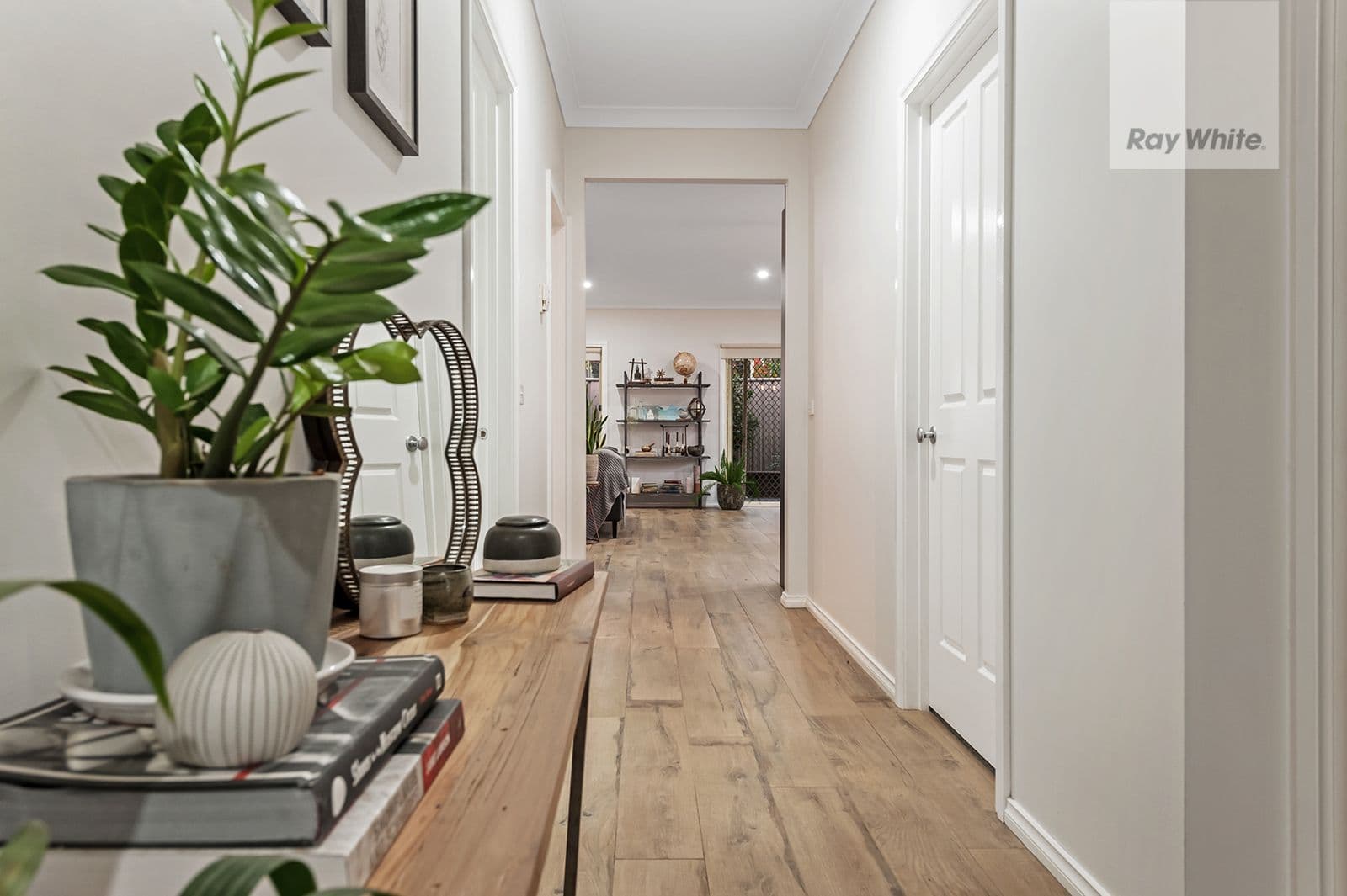 7 Bowman Glen, Craigieburn VIC 3064, Craigieburn - Thumbnail 2