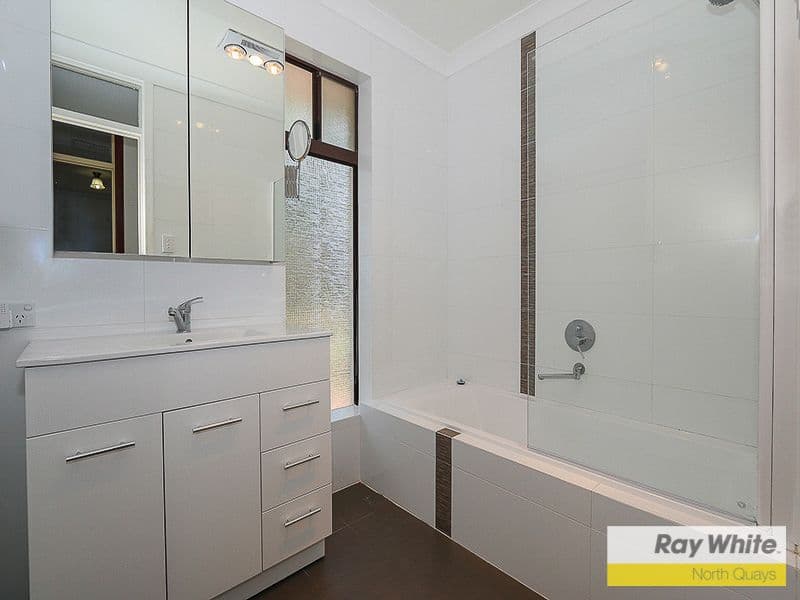 2 Barnsbury Road, Warwick WA 6024, Warwick - Thumbnail 2