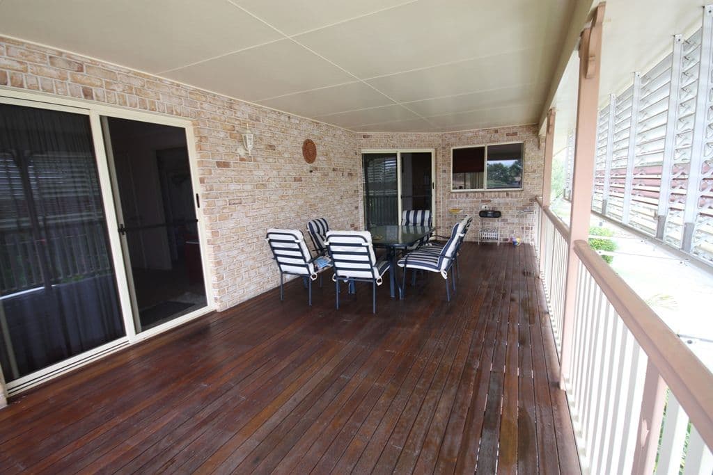 6 Clarke Drive, BILOELA QLD 4715, Biloela - Thumbnail 4