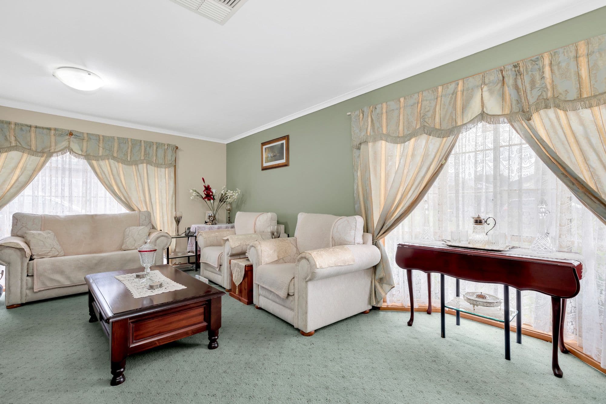 32 Townville Crescent, Hoppers Crossing VIC 3029, Hoppers Crossing - Thumbnail 2