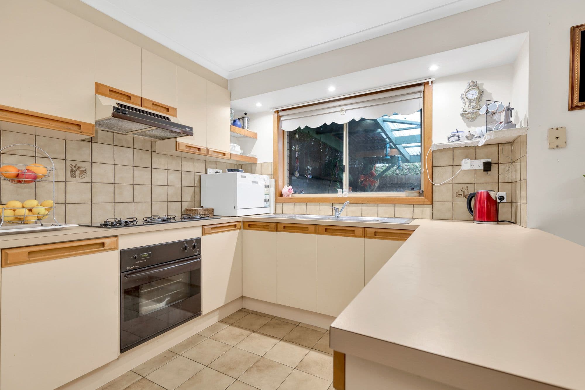 32 Townville Crescent, Hoppers Crossing VIC 3029, Hoppers Crossing - Thumbnail 4