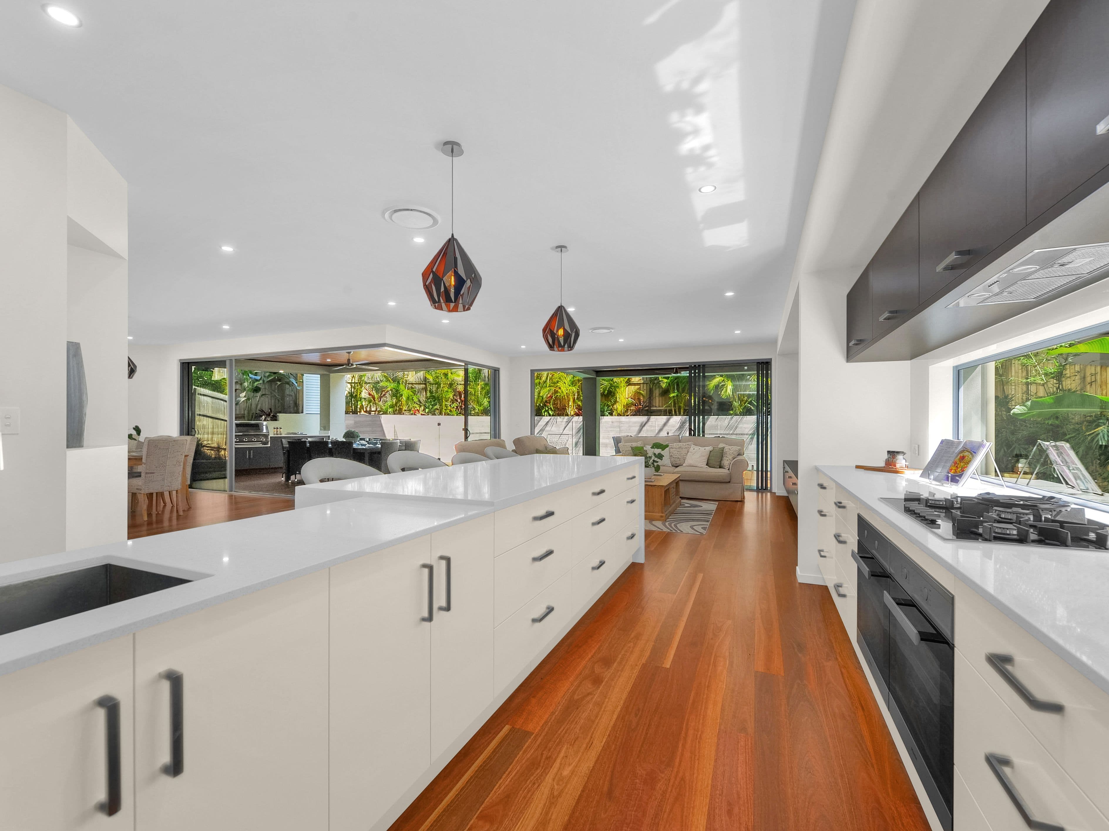13 Darvall Street, Taringa QLD 4068, Taringa - Thumbnail 7